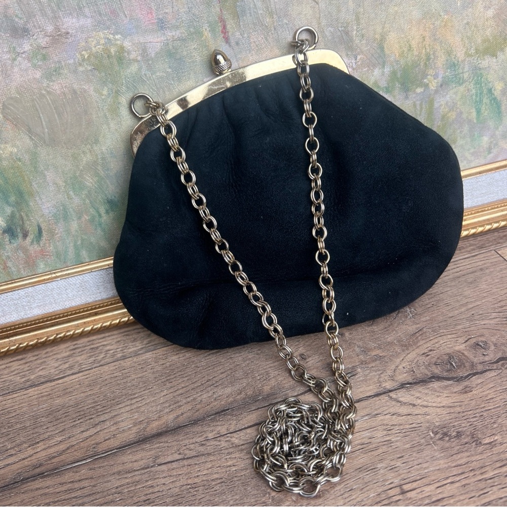 Elegant Black Chain Clutch